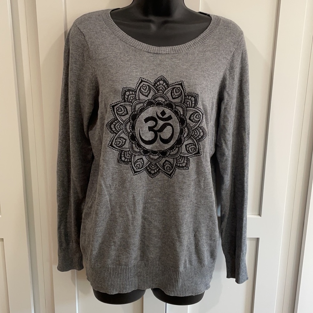 Embroidered OM sweater yogi 🧘‍♀️ WORN ONCE MED!